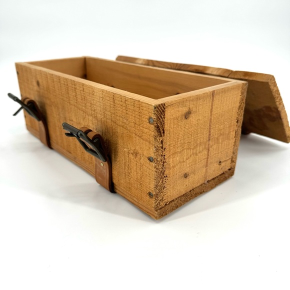 Vintage MaCallan 25 Anniversary Leather Belted Wooden Box - Picture 6 of 10